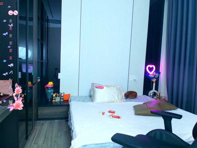 xxxsexaxion7 live cam on BongaCams