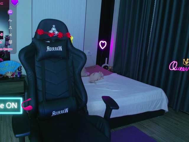 xxxsexaxion7 — live female cam