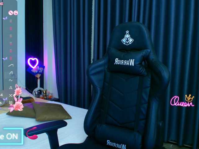 xxxsexaxion7 live cam on BongaCams
