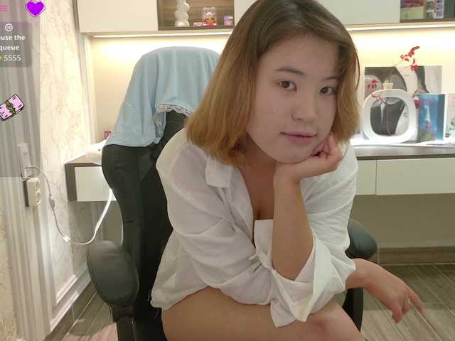 bananawave live cam on BongaCams