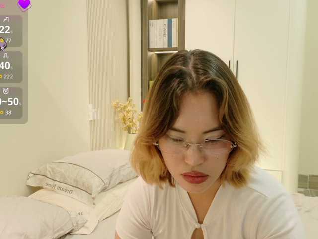 bananawave live cam on BongaCams