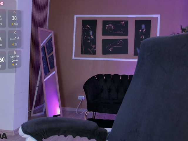 AryaSinclair live cam on BongaCams