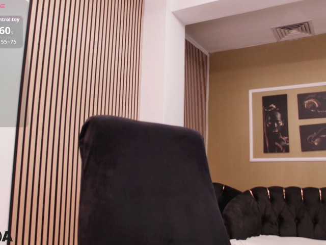 AryaSinclair live cam on BongaCams