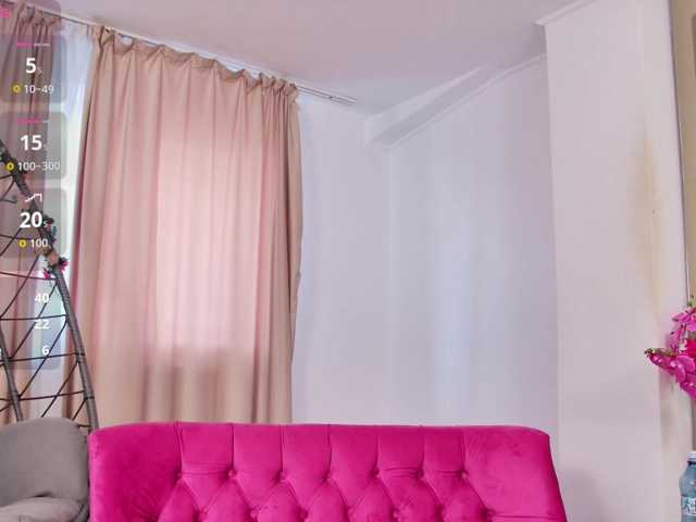 AryaSinclair live cam on BongaCams