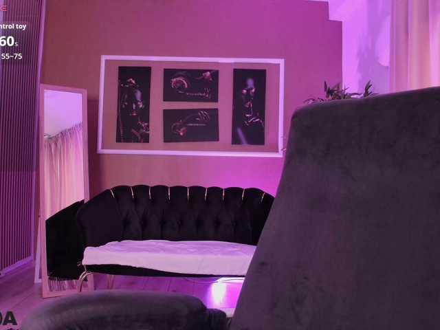 AryaSinclair live cam on BongaCams