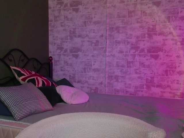BrendaJefferson live cam on BongaCams