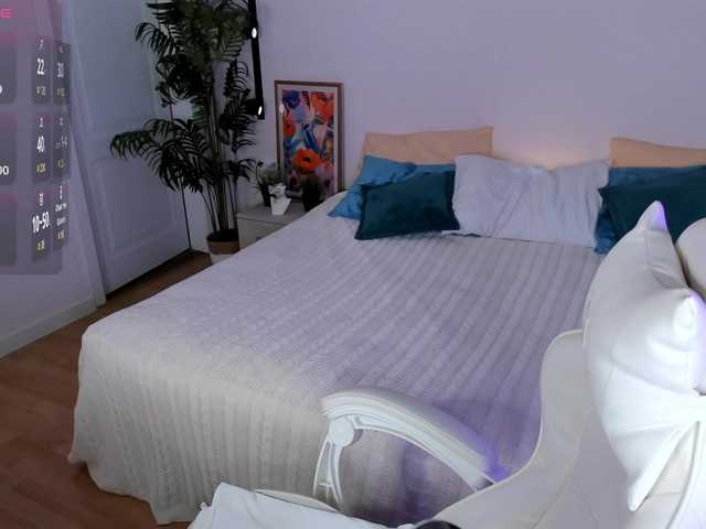 alice-chained live cam on BongaCams