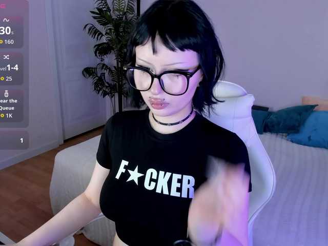 alice-chained