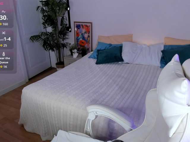 alice-chained live cam on BongaCams