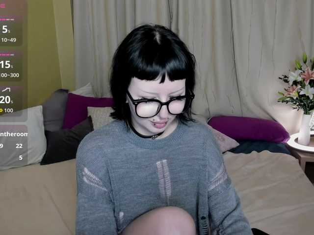 alice-chained live cam on BongaCams