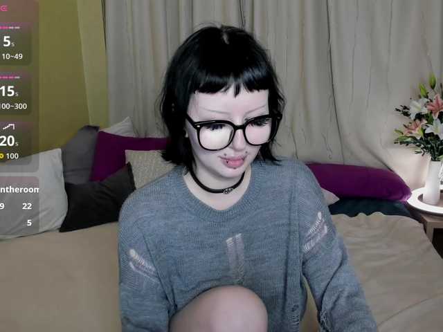 alice-chained live cam on BongaCams