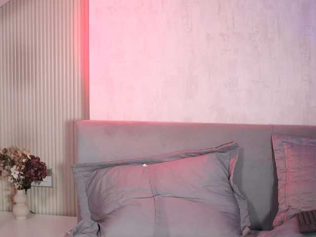 CarlottaRusso live cam on BongaCams