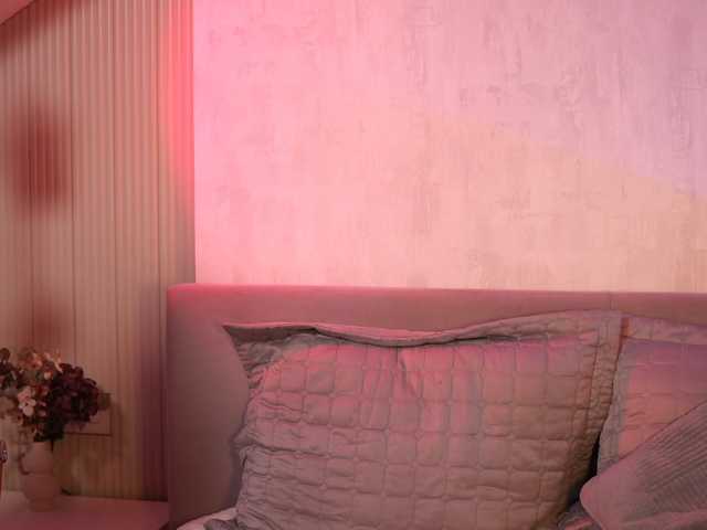 CarlottaRusso live cam on BongaCams