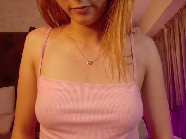 SoniaSinn live cam on BongaCams