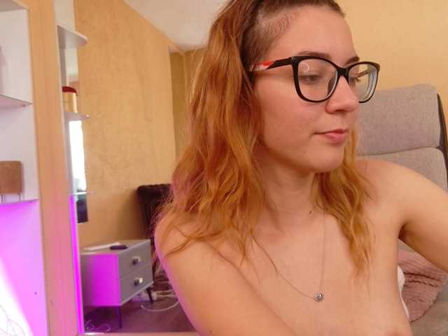 SoniaSinn live cam on BongaCams