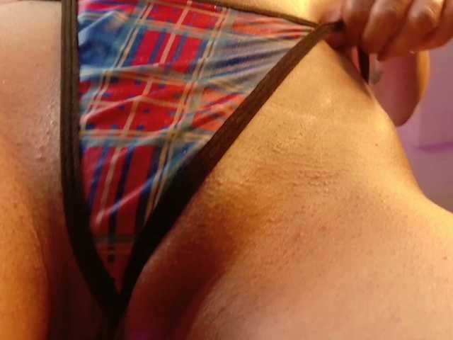 SoniaSinn live cam on BongaCams
