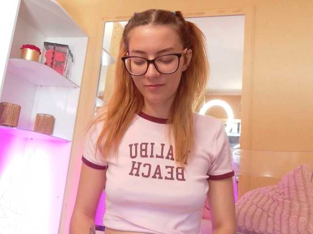 SoniaSinn live cam on BongaCams