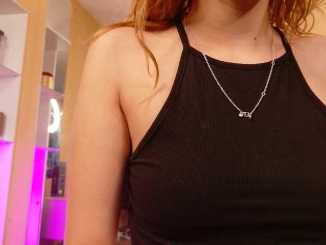SoniaSinn live cam on BongaCams