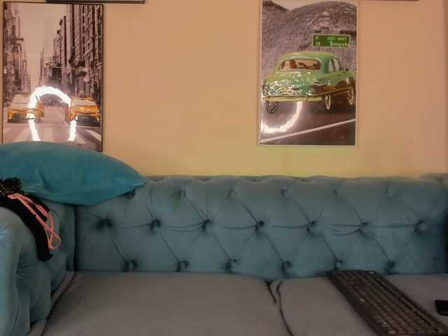 AlennaLust live cam on BongaCams