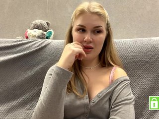 FeechkaKiss Porn Show