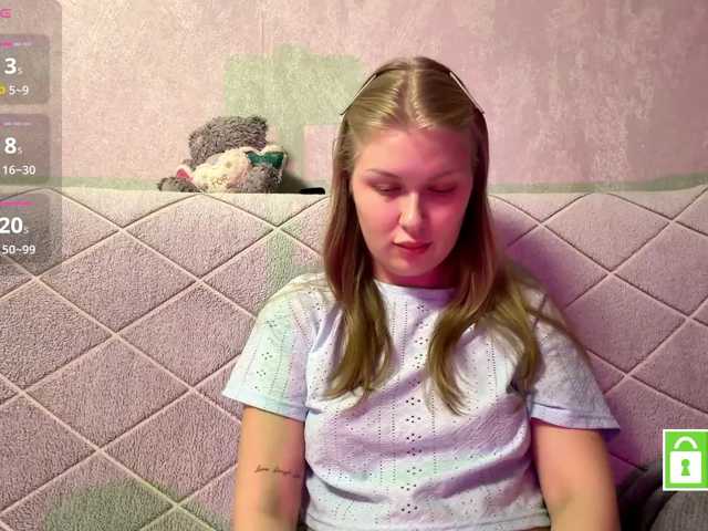 FeechkaKiss live cam on BongaCams