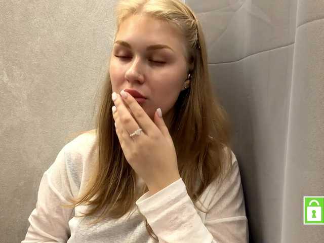 FeechkaKiss