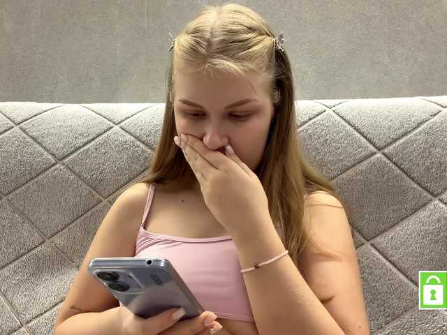 FeechkaKiss