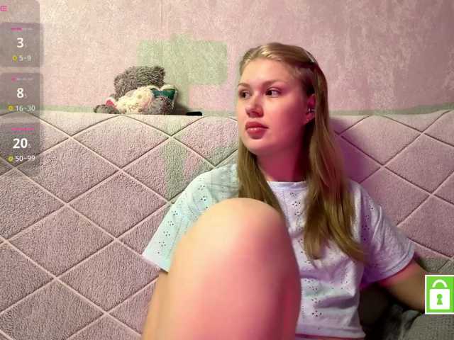 FeechkaKiss live cam on BongaCams