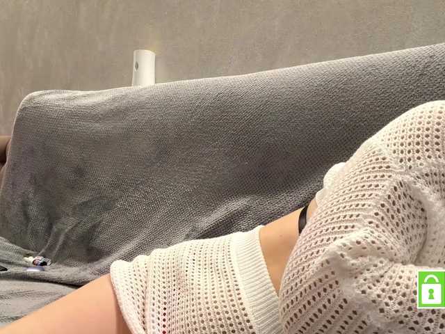 FeechkaKiss live cam on BongaCams