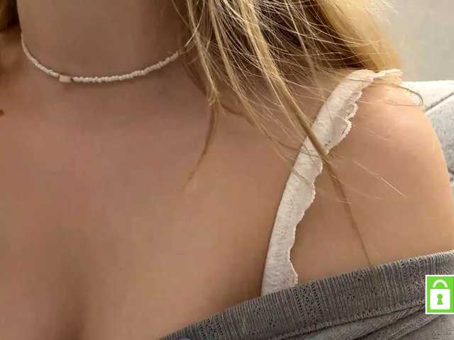FeechkaKiss