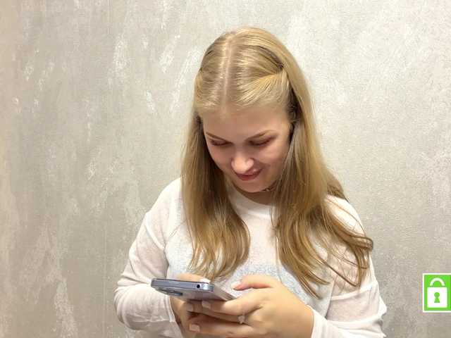 FeechkaKiss