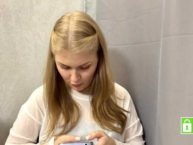 FeechkaKiss