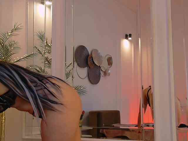 CinndyBlack webcam
