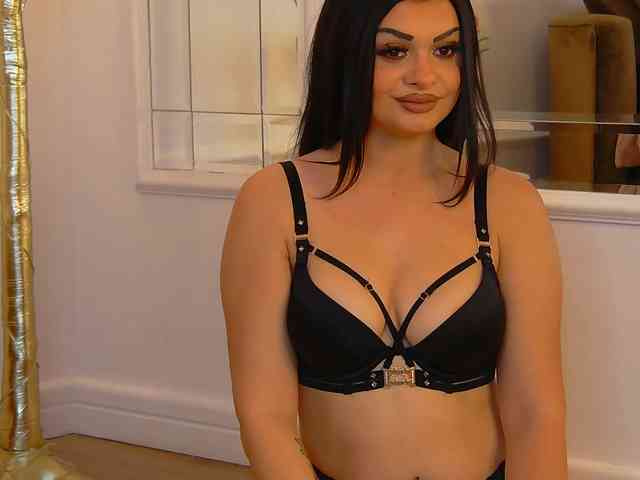 CinndyBlack