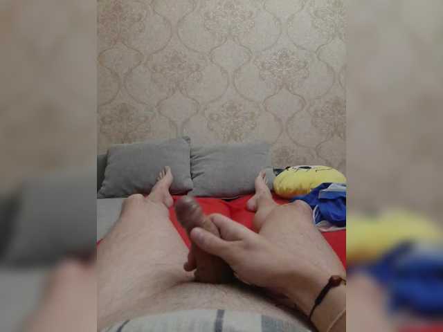 s-m-o-l-d-e-r — live male cam