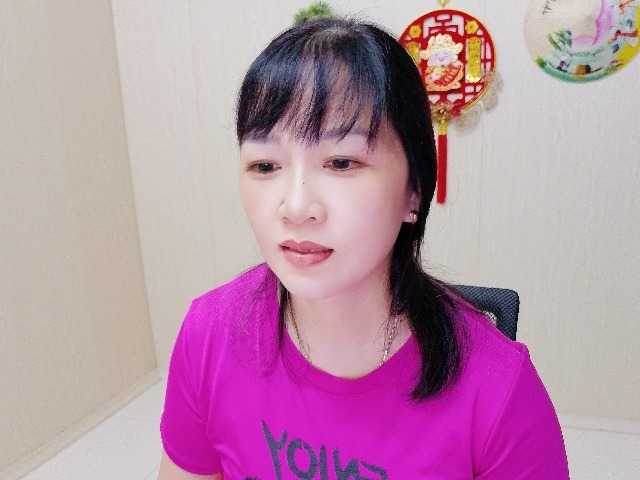 Merio69 live cam on BongaCams