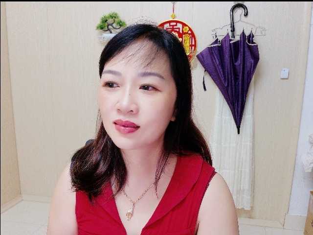 Merio69 live cam on BongaCams