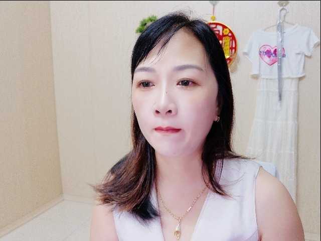 Merio69 live cam on BongaCams