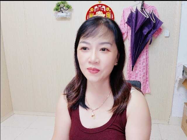 Merio69 live cam on BongaCams