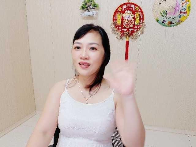 Merio69 live cam on BongaCams