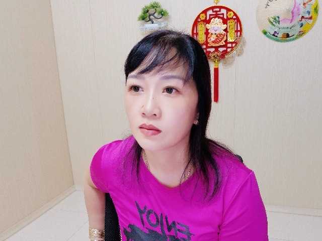 Merio69 live cam on BongaCams