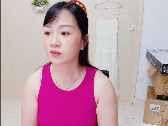 Merio69 — live female cam