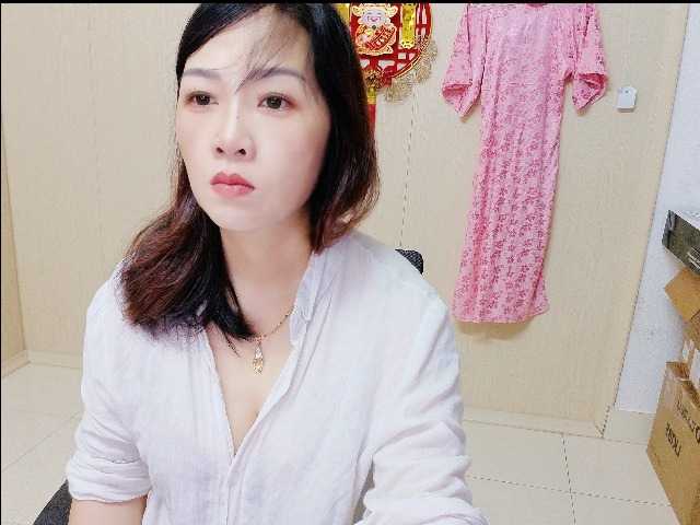 Merio69 live cam on BongaCams