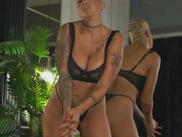 NaomiCole