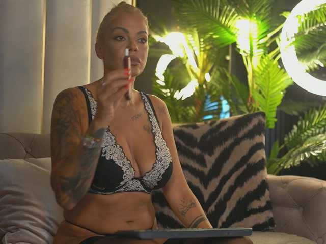 NaomiCole