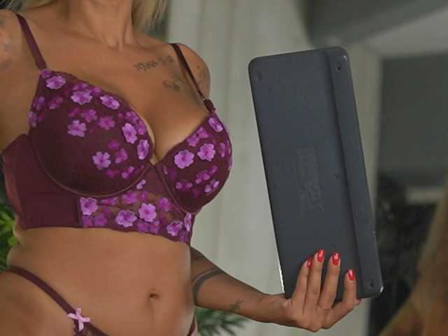 NaomiCole