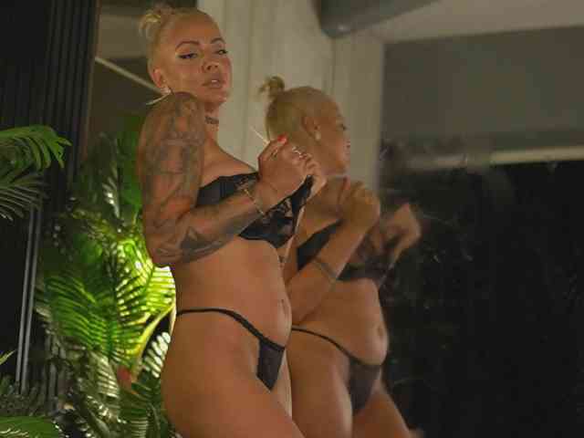 NaomiCole