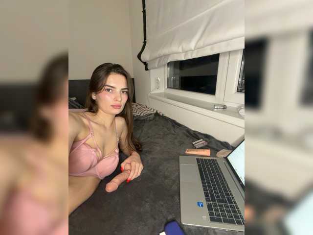 gymnastbaby1 live cam on BongaCams