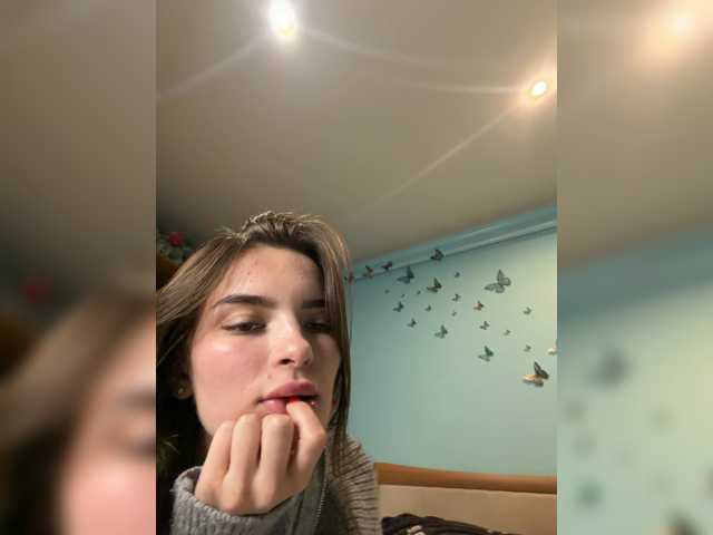 gymnastbaby1 live cam on BongaCams