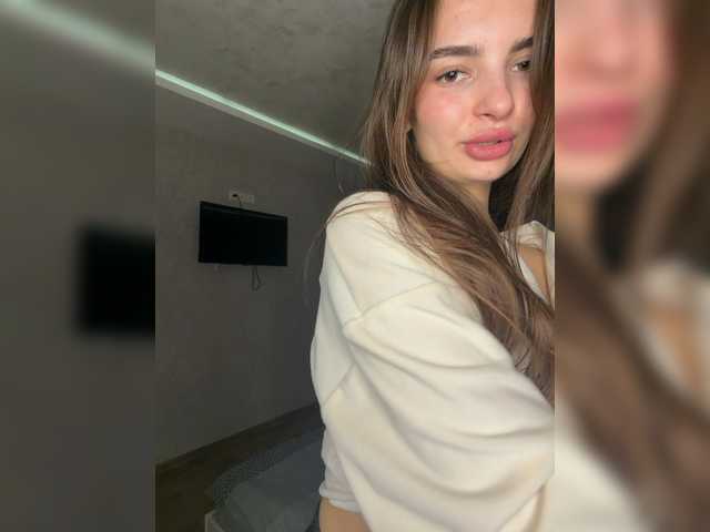 gymnastbaby1 live cam on BongaCams